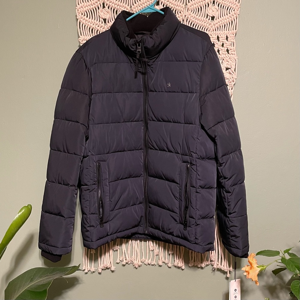 Men’s Calvin Klein Puffer Jacket Men's Size, M (NWT)